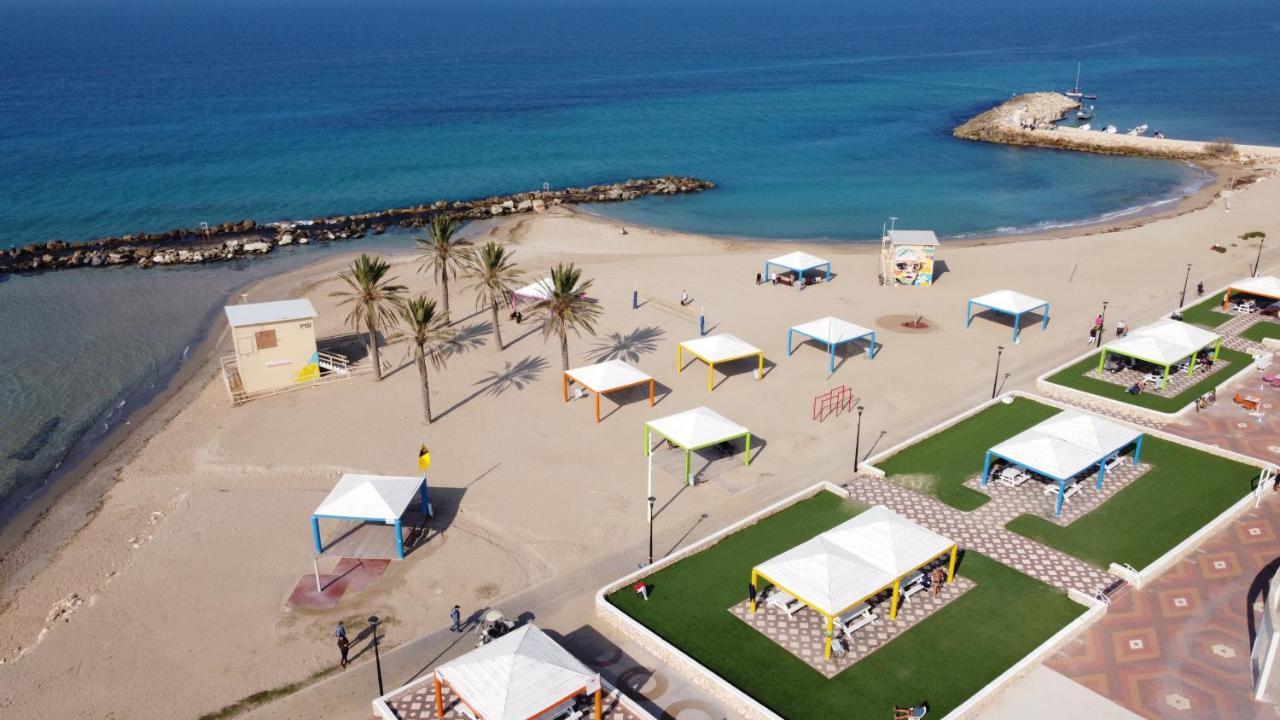 Breezot Yam Hotel Nahariya Eksteriør billede