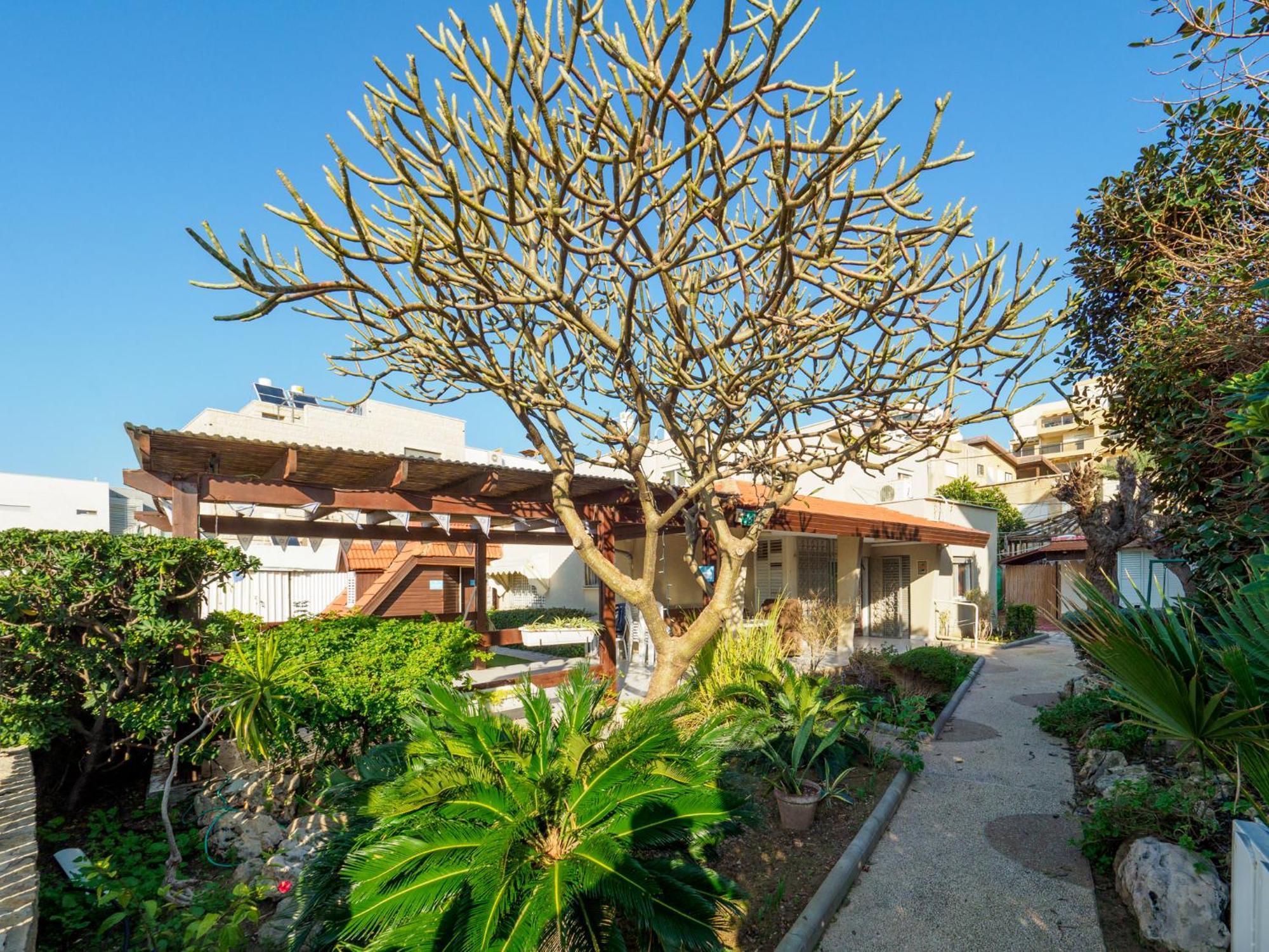 Breezot Yam Hotel Nahariya Eksteriør billede