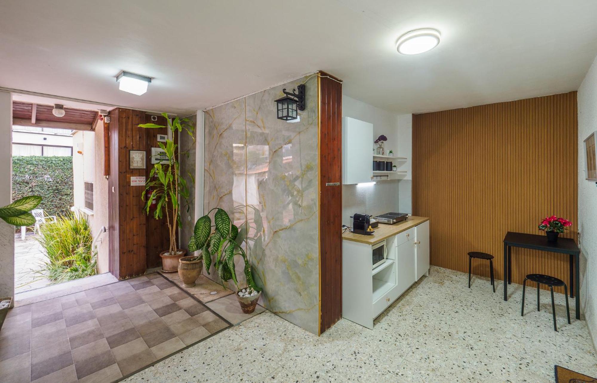 Breezot Yam Hotel Nahariya Eksteriør billede